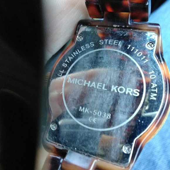 Michael Kors Dress Womens Watch MK-5038 - Picture 2 of 4